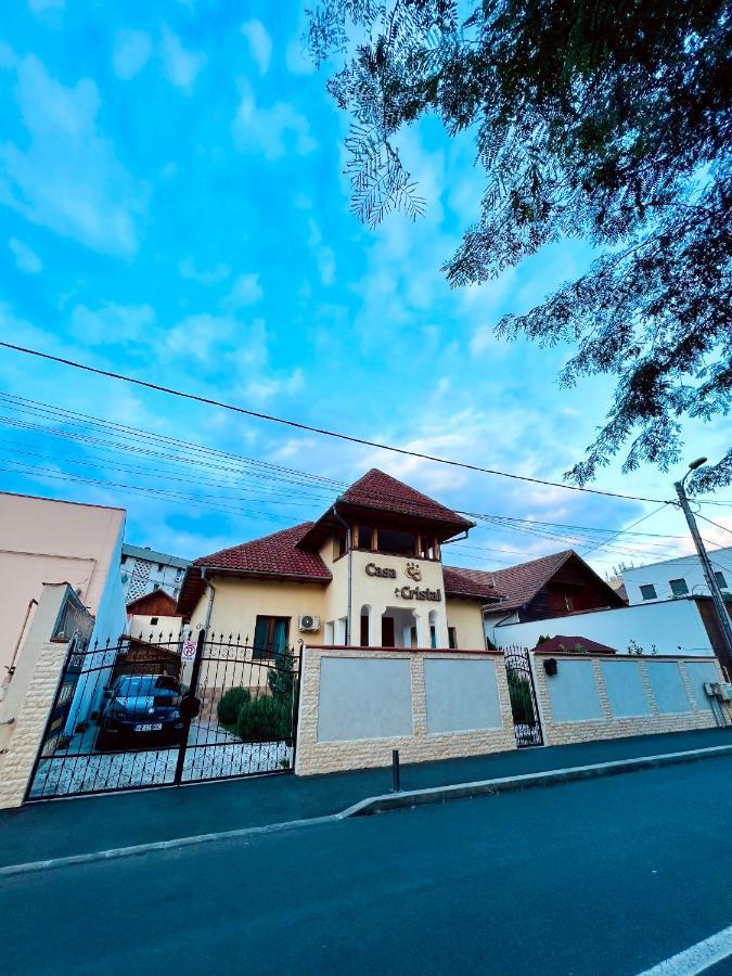 Pensiunea Casa Cristal Targu Jiu Ngoại thất bức ảnh